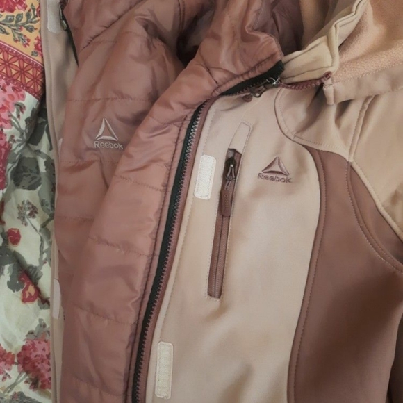 Reebok snow jacket - Picture 2 of 5